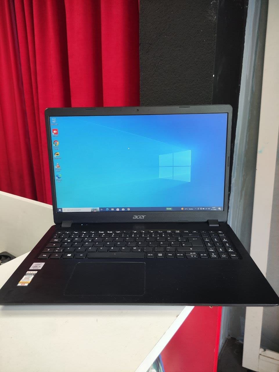 ACER Extensa 215-52