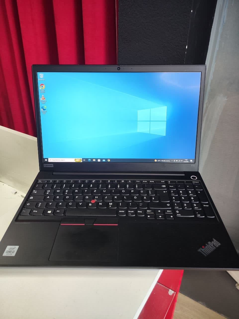 ThinkPad E15 20RES58Q00