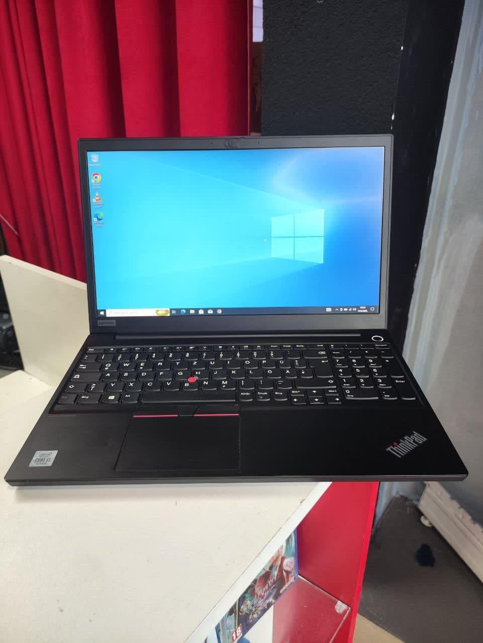 ThinkPad E15 20RES58Q00
